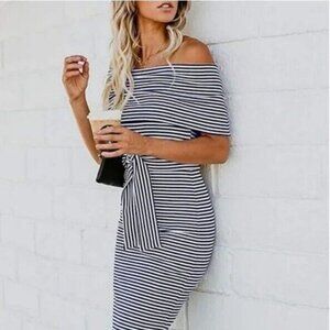 VICI Off the Shoulder Striped Midi Dress Medium